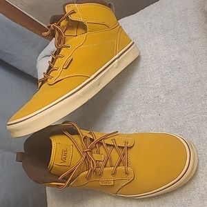 Vans mid top shoes